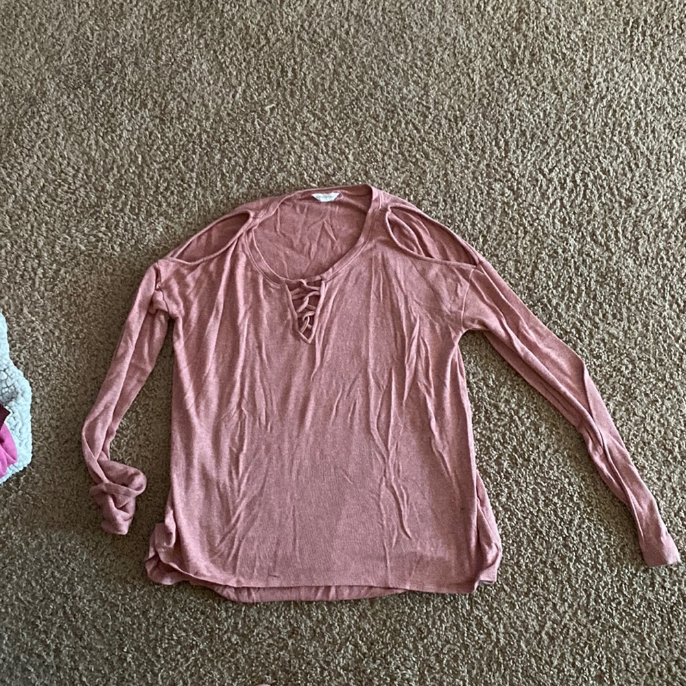 Long sleeve top. Size L.